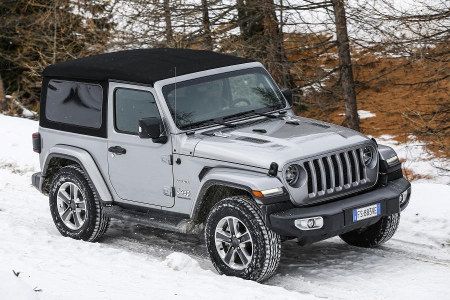  Jeep Wrangler Sahara (JL) 2018 года  (EU) (фото 3 из 3)